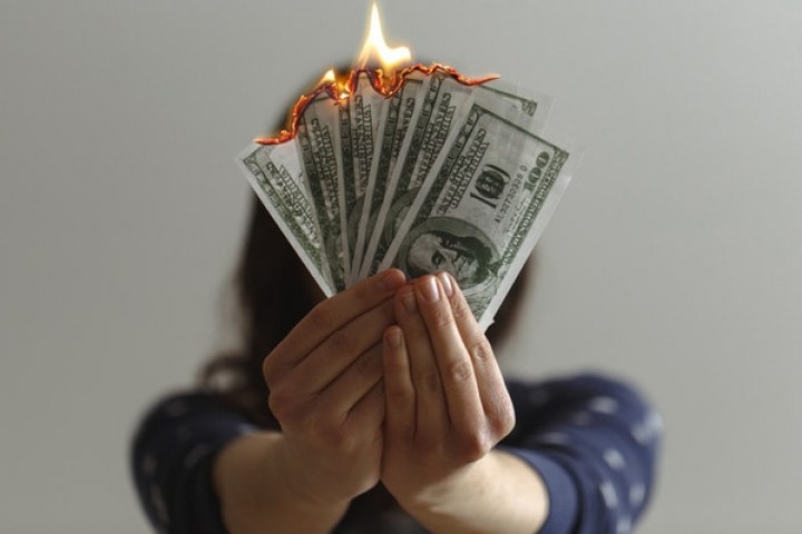 9 bài học về tiền bạc bạn nên biết để nghèo khó không đeo bám cả đời
